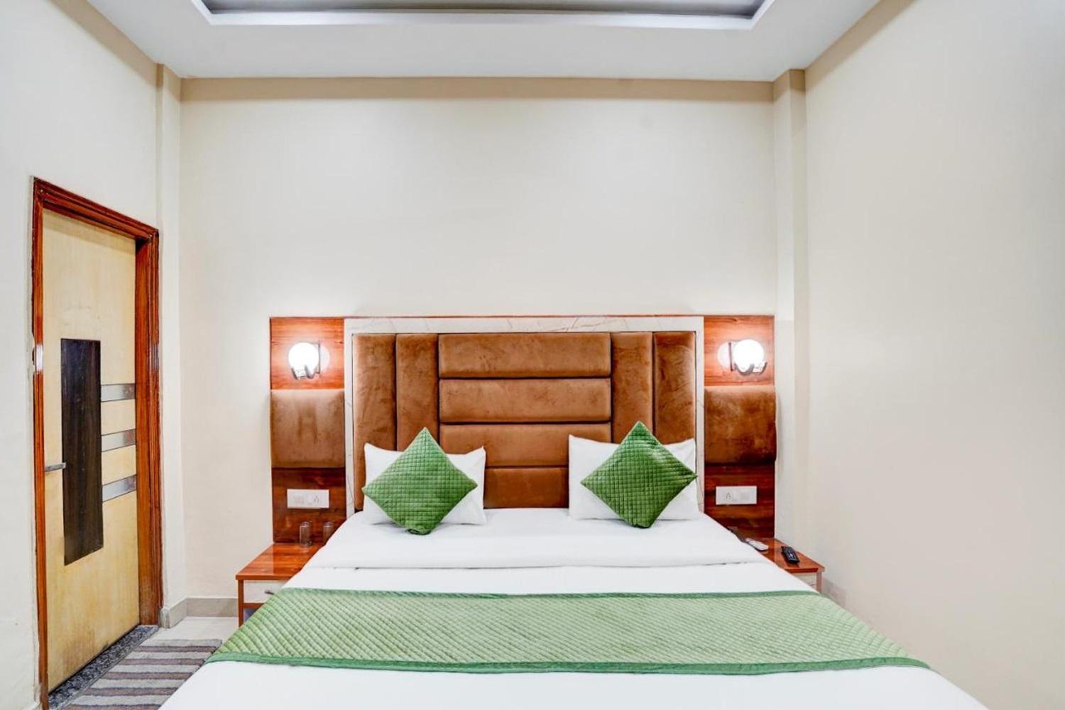 Apartamento The Five Dimension Agra  Exterior foto