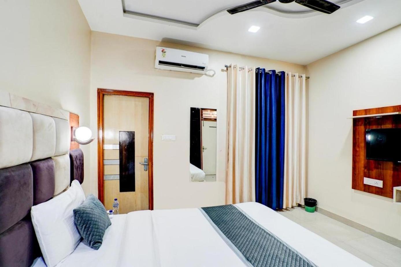 Apartamento The Five Dimension Agra  Exterior foto