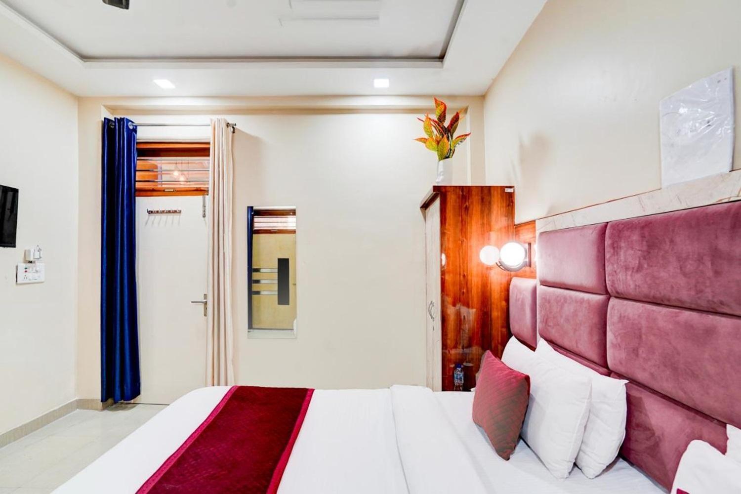 Apartamento The Five Dimension Agra  Exterior foto