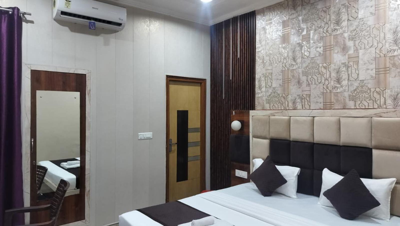 Apartamento The Five Dimension Agra  Exterior foto